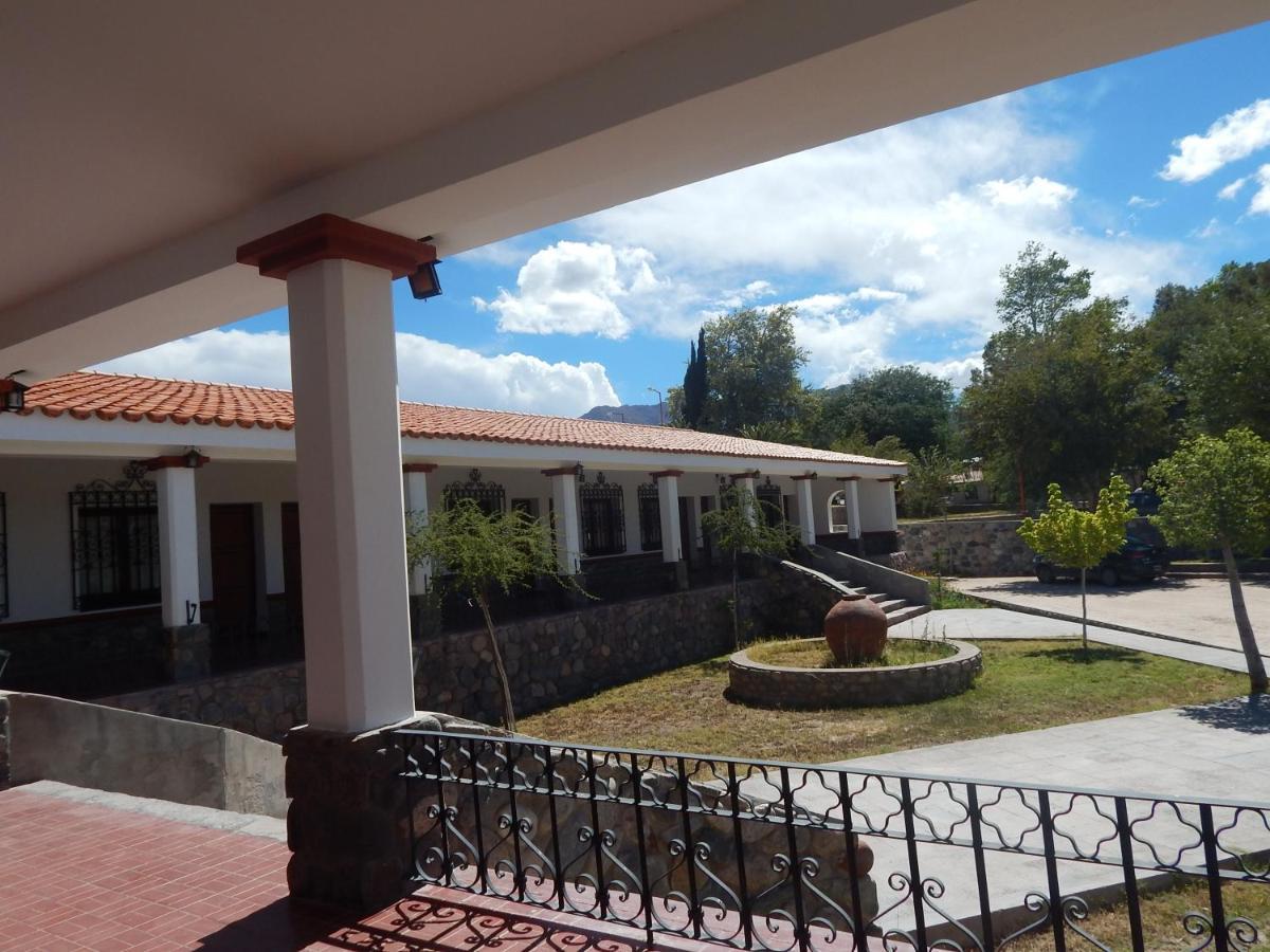 Hosteria Municipal De Angastaco Hotel Ngoại thất bức ảnh