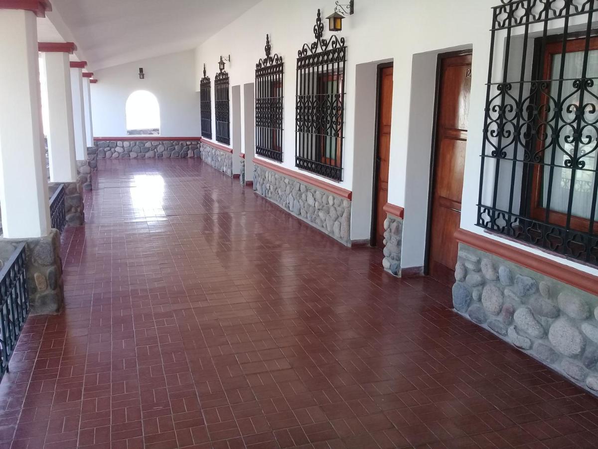 Hosteria Municipal De Angastaco Hotel Ngoại thất bức ảnh